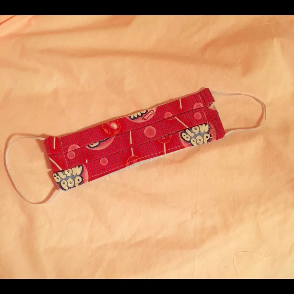 Blow pop print mask